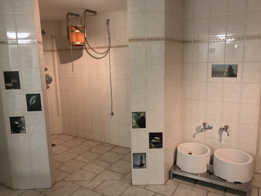 维蒂纳霍夫迈斯特酒吧酒店 格劳豪 外观 照片